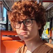 Conversazione in inglese, disponibile anche a redigere documenti